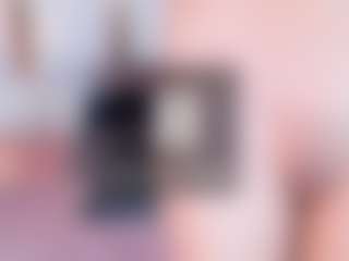 Ainoanoire's Live Sex Cam Show