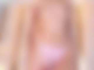 Live cam show with Ainoanoire - Cute on Milfs Live