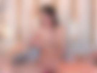 Ainoanoire's Live Sex Cam Show