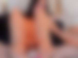 Ainoanoire's Live Sex Cam Show