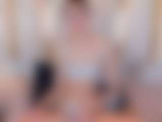 Ainoanoire's Live Sex Cam Show