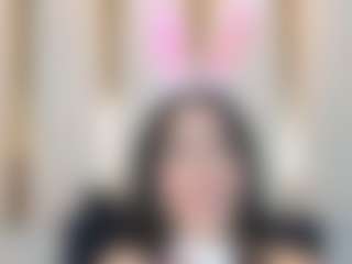 Ainoanoire's Live Sex Cam Show