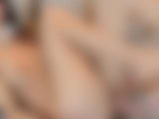 Ainoanoire's Live Sex Cam Show
