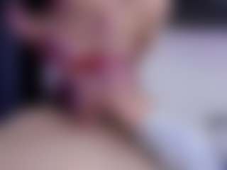 Live cam show with AlexandriaNorris - Orgasm on Gym Cam Girls
