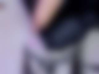 Live cam show with AlexandriaNorris - Skinny on Camsoda