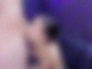 Live cam show with AlexandriaNorris - Lingerie on CamClone