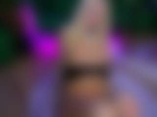BarbieKara's Live Sex Cam Show