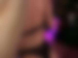 Live cam show with BarbieKara - Big Tits on Latina Girls