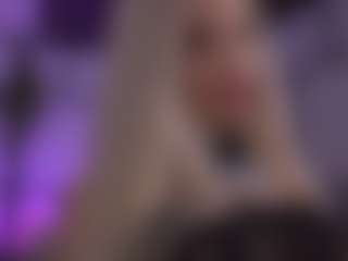 Live cam show with BarbieKara - Lean on Camsoda