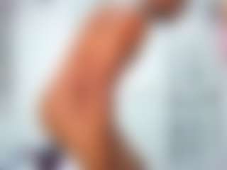 Live cam show with Sophie - Brown Eyes on Camsoda