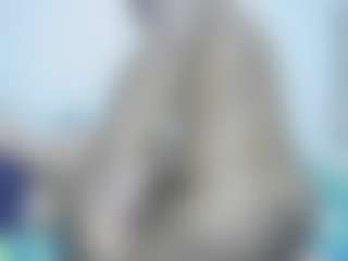 Live cam show with Sophie - Dildo Or Vibrator on crypto-cams