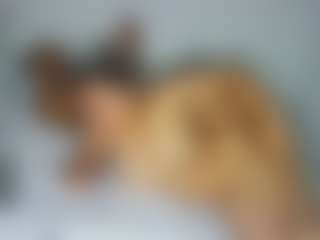 Live cam show with Sophie - Facial on AdultVida.com
