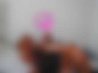 Live cam show with Sophie - Teen (18+) on Camsoda