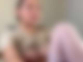 DanielaRous's Live Sex Cam Show