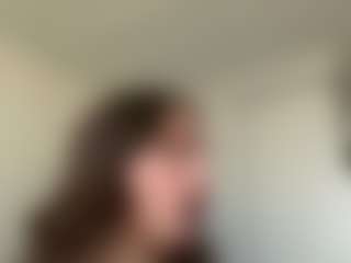 DanielaRous's Live Sex Cam Show