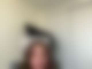 DanielaRous's Live Sex Cam Show