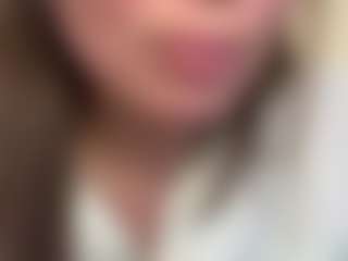 DanielaRous's Live Sex Cam Show