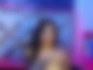 Live cam show with ladymooncs - Brown Hair on Uber Horny