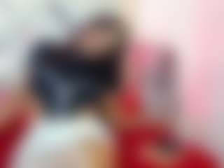 Live cam show with ladymooncs - Smoking on SpankPalCams