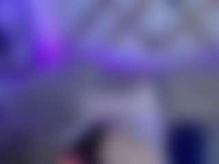 Live cam show with ladymooncs - Body Massage on PervPlay.com