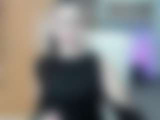 MiraaBella's Live Sex Cam Show