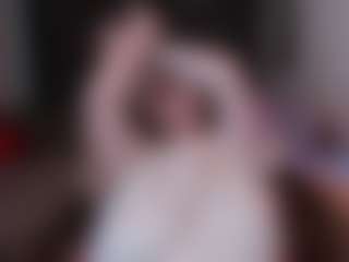 Live cam show with Foxy - White on CamSodaAdn | united states