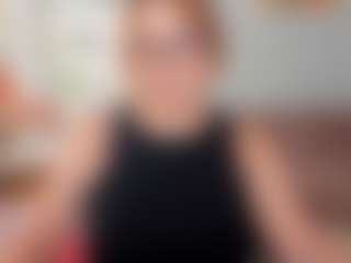 Live cam show with Foxy - Plussize on wildcum.com
