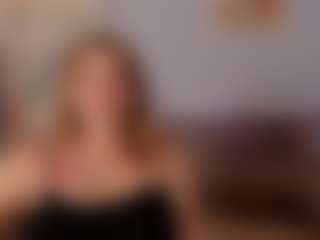 Live cam show with Foxy - Red Hair Young Adult on Camiplay Live