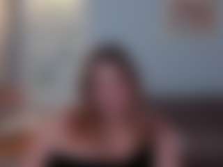 Live cam show with Foxy - Red Hair on Camsoda