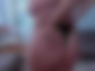 Foxy's Live Sex Cam Show