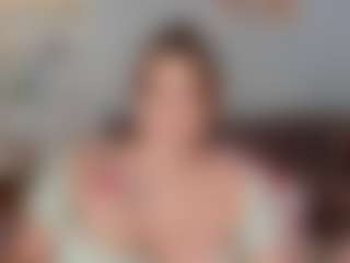 Live cam show with Foxy - Red Hair Young Adult on Mixed Magazine Live