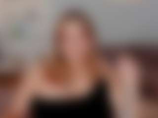 Live cam show with Foxy - Red Hair Dildo on livesuperchat.net