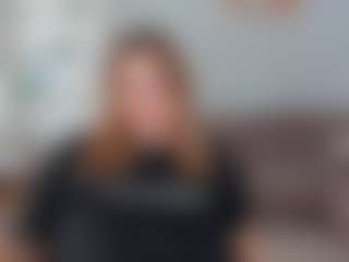 Live cam show with Foxy - Spoiled on milfzrlive.com