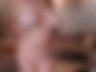 Foxy's Live Sex Cam Show