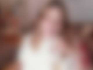 Live-camshow met Foxy - Red Hair Shaved Pussy op Camsoda