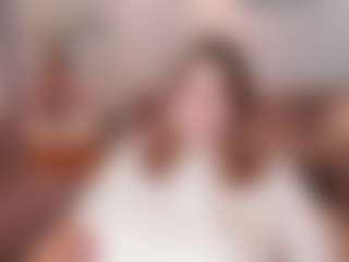 Live cam show with Foxy - Spank Red Hair on fapnchat