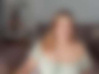 Live cam show with Foxy - Plussize on Hubzter Live
