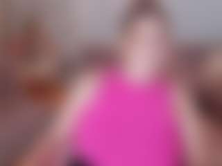 Live cam show with Foxy - Red Hair Cum on StripNow
