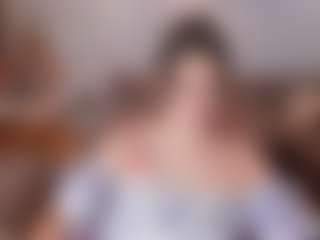 Live cam show with Foxy - Red Hair Young Adult on Gym Cam Girls