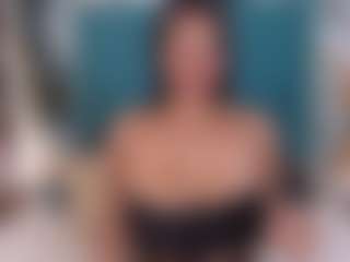 Live cam show with ScarlettViibe - Twerk on justonemore.cc