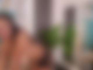 Live cam show with ScarlettViibe - Oil on Camsoda