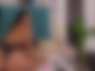 Live cam show with ScarlettViibe - Ebony Lush on CamSextacy
