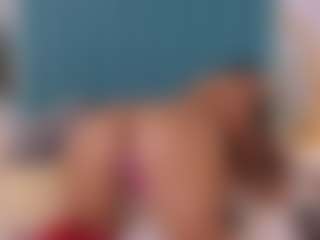 Live cam show with ScarlettViibe - Skinny on CSO-WL