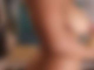 ScarlettViibe's Live Sex Cam Show