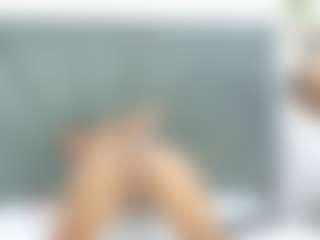 Live cam show with ZafiroQueen-os - Facial Piercings on crypto-cams