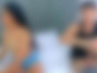 ZafiroQueen-os's Live Sex Cam Show