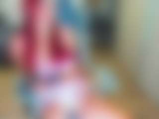 BerryLipss's Live Sex Cam Show