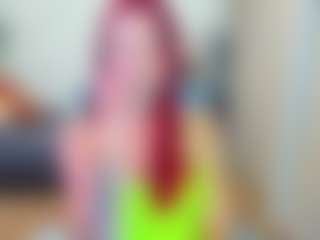 Live cam show with BerryLipss - Bikini on Soda Cam
