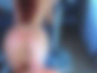 BerryLipss's Live Sex Cam Show