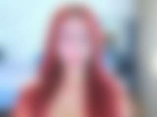 Live cam show with BerryLipss - Strapon on Camsoda
